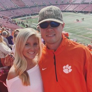 Meet your Posher, Caroline